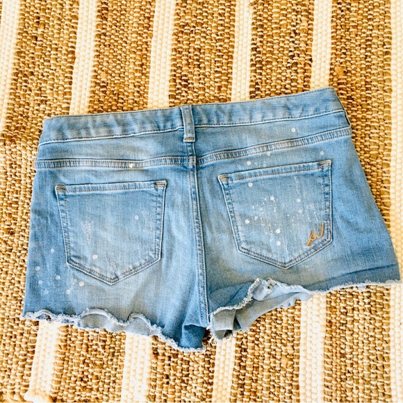 Express denim jean shorts distressed light wash cut off style summer beachy 4 - Picture 5 of 6